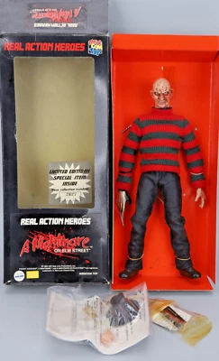 Figura de acción Medicom Toy Pesadilla en Elm Street Freddy Krueger rara 12" Foto 1 de 3