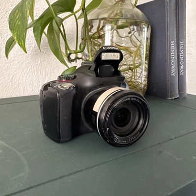 Canon PowerShot SX40 HS 12.1 MP Digital Camera 35x Zoom! Untested/No Batteries! - Image 1 of 4