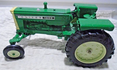 ERTL Oliver 1655 Diesel Tractor 1/16 Scale Diecast 1997 Farm Toy - Image 1 of 4