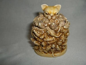 Figura 1994 Harmony Kingdom Cat & Mice Too Much of a Good Thing Calvebert BONITA - Imagen 1 de 6