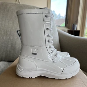 New UGG Women's Adirondack Boot III Patent  White Size 5 - Picture 1 of 11