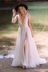 Brand New Willowby By Watters Spencer Wedding Dress Size UK 16 Rrp £1995 - Picture 1 of 15