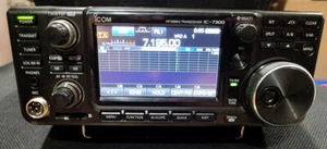 Icom model 7300 Ham Transceiver - Zdjęcie 1 z 9