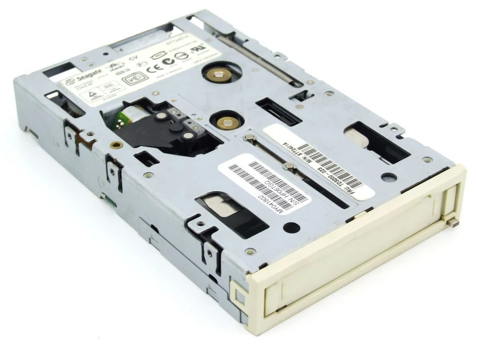 Seagate Hornet Traven STT2401A 3.5 " Ide Tape Drive IBM TD3200-023 - Image 1 of 1