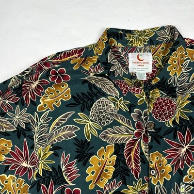 Hawaiian Shirt Mens 3XL Pineapple Moon Mulficolored Rayon - Image 1 of 4