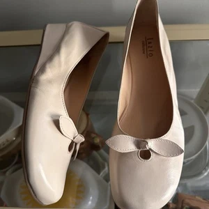 Lazio Collezione Shoes Bow Low Wedge Butter Soft Leather Flats Quiet Luxury 10 - Picture 1 of 7