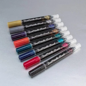 Pentel Arts DualMetallic Brush - Picture 1 of 17