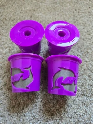 Xícaras K reutilizáveis Purple Dolphin para cafeteira Keurig recarregável K-Cup (pacote com 4) - Imagem 1 de 4