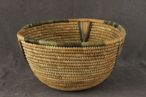 Vintage Artisan Hand Crafted African Wild Grasses Woven Bowl Storage Basket Cover