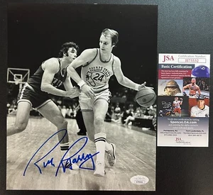 Golden State Warriors Rick Barry SIGNED 8x10 Black & White Photo w/ JSA COA NBA - Picture 1 of 4
