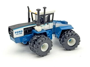 1/64 Ford FW-60 4WD Tractor With Duals - Picture 1 of 1