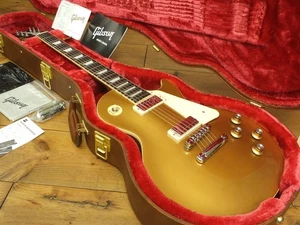 ** Gibson Les Paul Deluxe 70s GT Gold Top 2023 ** - Picture 1 of 24