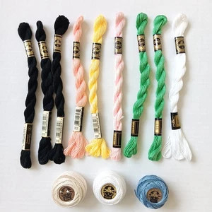 Lot of 12 DMC Pearl Cotton Size 5 Floss Skeins/Cakes - Light Musty Smell - Picture 1 of 8