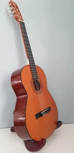 Admira Spanish Guitar. Model Almeria - Picture 1 of 16