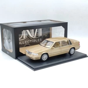DNA Collectibles 1/18 Volvo S90 Royal Level 3 1998 Oro DNA000152 Modello Resina - Foto 1 di 10