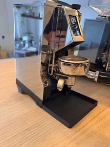 Eureka New Mignon SPECIALITA Espressomühle 55mm Scheibenmahl* Chrom Chrom 16CR * - Bild 1 von 3