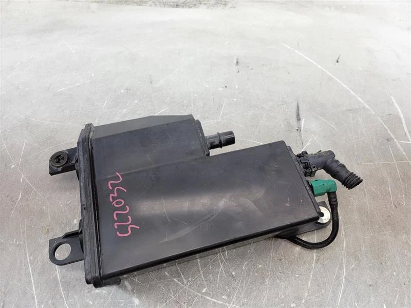 2012 2013 2014 2015 2016 2017 Subaru Impreza bote de carbón de vapor de combustible Foto 1 de 4