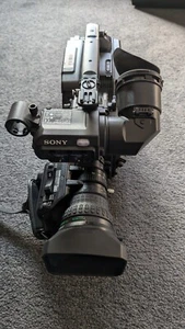 Sony DSR-450WSP Professional DVCAM Camcorder w/ A20x8.6 Lens (V-Low hrs) - Picture 1 of 9
