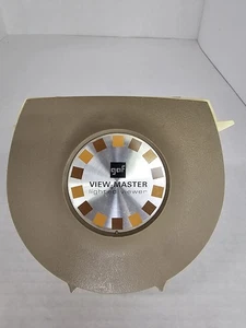 Vintage Model H View Master Lighted Viewer GAF Beige - Picture 1 of 5