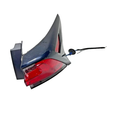 2015-2017 LEXUS NX200t NX300h 后乘客侧尾灯灯原始设备制造商 — 第 1/4 张图片