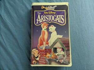 The Aristocats  Walt Disney Master Collection. VHS #2529 03-13-1996 First Print.