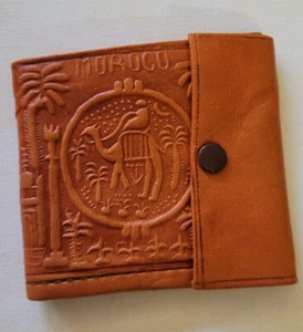 Vintage Moroco Leather Wallet Embossed Slim Snap Closure Pocket Bill-Fold - Picture 1 of 24