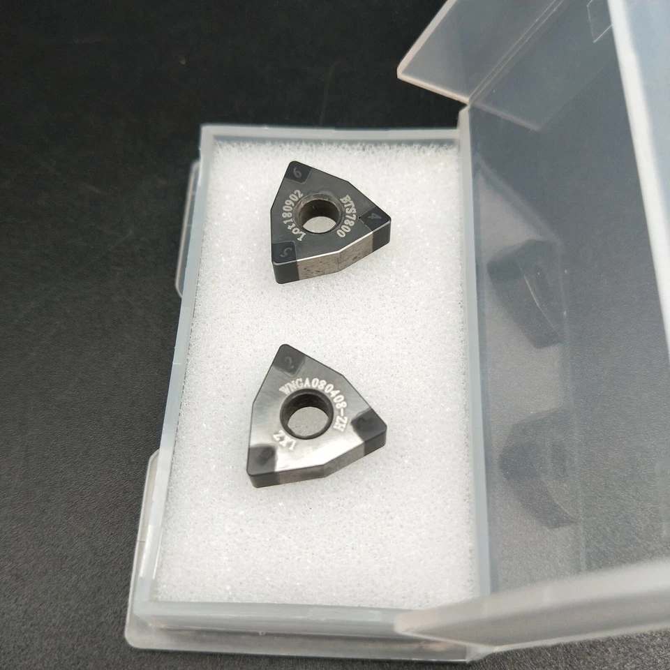 WNMG432 CBN / WNMG080408 CBN Inserto de acero endurecido hecho de nitruro de boro WNMG Foto 1 de 4