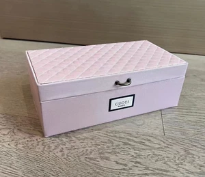 Caja de Maquillaje Gucci Rosa, Joyería, Belleza y Cosméticos Caja - Imagen 1 de 11