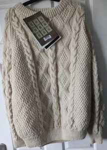 Suéter Aran Market Whelan Clan 100% Lana Blanco Talla XXL 48" Precio de venta sugerido por el fabricante 128 GBP NUEVO CON ETIQUETAS Crema - Imagen 1 de 13