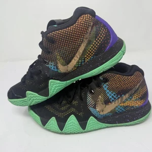 Nike Kyrie IV 4 Mamba Mentality Jugend Basketballschuhe schwarz Größe 6,5Y - Bild 1 von 6