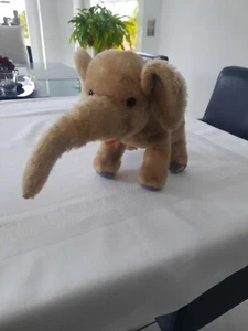 Schuco Plüsch Elefant Serie Bigo Bello HEGI-Produktion mit Quietscher - Vintage! - Bild 1 von 10