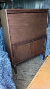 Narrow vintage mid century bureau desk on legs with cupboard (no key) GS040325A - Picture 1 of 4
