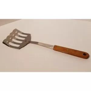 Robinson USA Stainless Slotted Spatula Strainer Turner Wood 12" Scalloped Curved - Picture 1 of 6