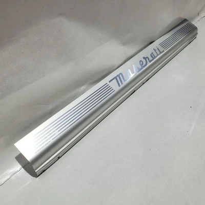 Maserati Spyder Cambiocorsa 2003 fabricante de equipos originales umbral de la puerta del conductor izquierdo  Foto 1 de 4