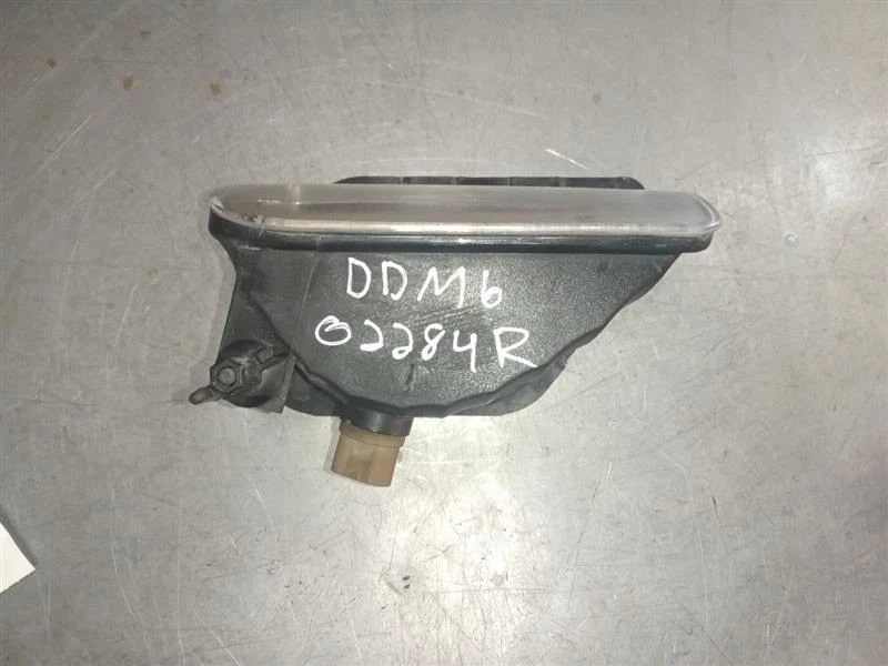 乘客雾灯驾驶灯外壳前保险杠 02-06 ESCALADE 7008507 — 第 1/4 张图片