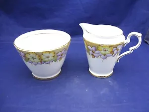CREMA E ZUCCHERIERA VINTAGE GLADSTONE - LAVANDA E FIORI GIALLI - Foto 1 di 9