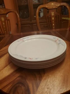 Plato de cena Glories on Grey de LENOX 10 3/4" Juego de 4 - Imagen 1 de 13