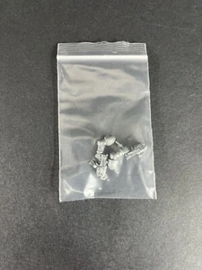 Warhammer 40k Blood Angels Bits Death Company Plasma Pistol x2 Set - B1 - Picture 1 of 2