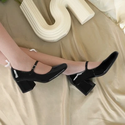Sapatos femininos Mary Jane couro envernizado retrô salto robusto alça no tornozelo sapatos bomba - Imagem 1 de 4