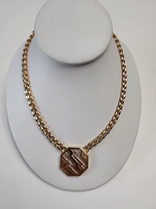 Vintage Signed AVON Centennial Rhinestone Zig Zag Open Work Pendant Necklace 17” - Bild 1 von 3