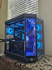 💣 Ryzen 7 9800X3D + RTX 5090 | Elite 4K & Creator PC - Picture 1 of 10