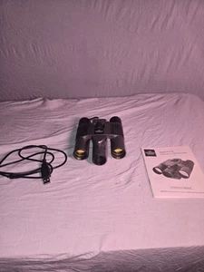 THE SHARPER IMAGE COMPACT  10 X 25 BINOCULAR PLUS DIGITAL CAMERA - Picture 1 of 5