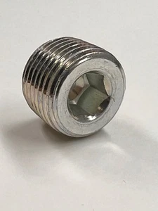 (100) Enchufe de tubo hexagonal 1/2 macho 1/2-14 zinc clase 150, 1/2” NPT EE. UU. - Imagen 1 de 5