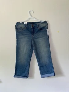 Jessica Simpson Women's Rolled Crop Skinny Green Jeans Size 8/29 - Picture 1 of 11