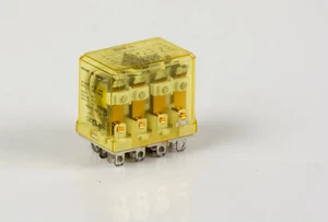 IZUMI Relay RH4B-U DC24V 4 SETS OF CONTACTS - Picture 1 of 2