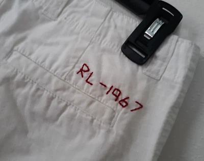 Gorgeous RALPH LAUREN White Red LOGO Boys Size 18 CARGO Shorts with Pockets - Image 1 of 4