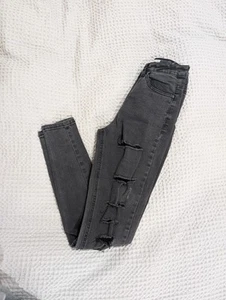 Womens Black Mid Rise Ripped Skinny Jeans, Size 6 Petite, Supre, 75% Cotton - Picture 1 of 10
