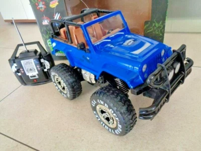 Rc Monstertruck 1/10  Torro "Poison Sting 4x4" Off Road Jeep - komplett Set  RTR - Bild 1 von 4