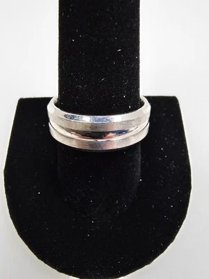 Banda de anillo de acero inoxidable Triton tamaño 10,25 Foto 1 de 2