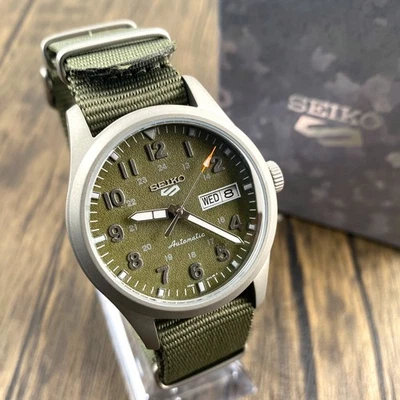 Reloj deportivo para hombre Seiko 5 esfera verde correa de nailon reloj automático SRPG33 Foto 1 de 4